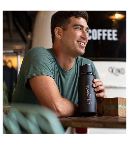 IZOLIUOTAS NERŪDIJANČIO PLIENO VANDENS BUTELIS SU FILTRU LIFESTRAW GO (ŠVIESIAI MĖLYNAS 710 ML), KAINA BE PVM: 61.942149, KODAS: